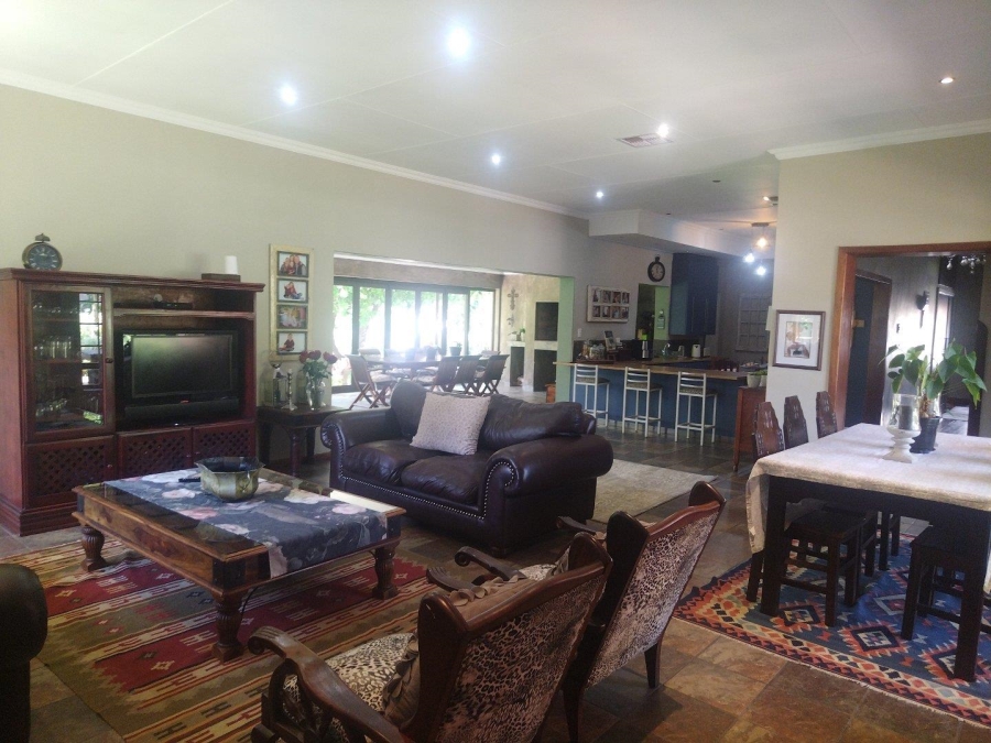 4 Bedroom Property for Sale in Middelpos Northern Cape